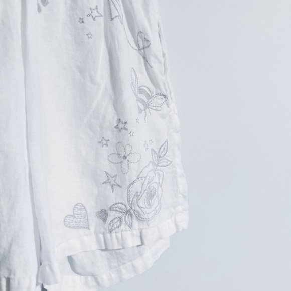 Johnny Was - White Embroidered High Waisted Shorts - Picture 3 of 6